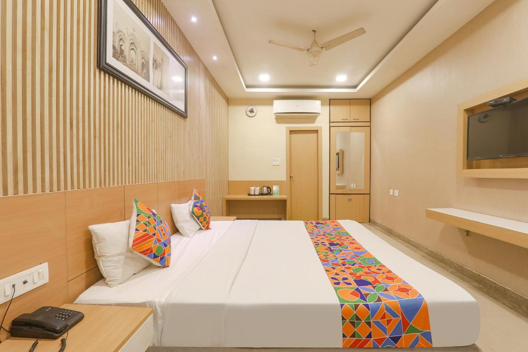 Fabhotel Raghubar Kripa Lucknow Exterior foto