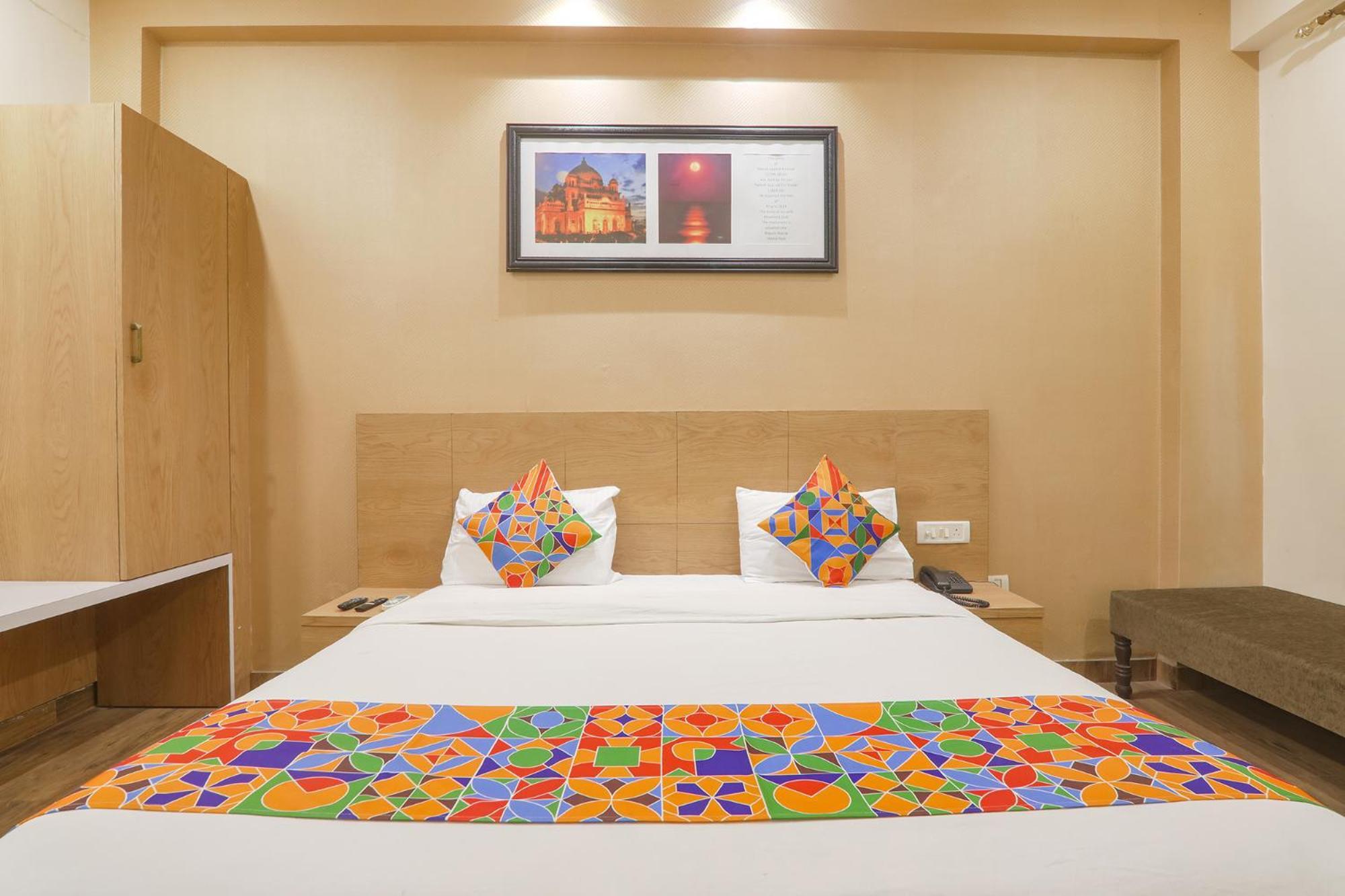 Fabhotel Raghubar Kripa Lucknow Exterior foto