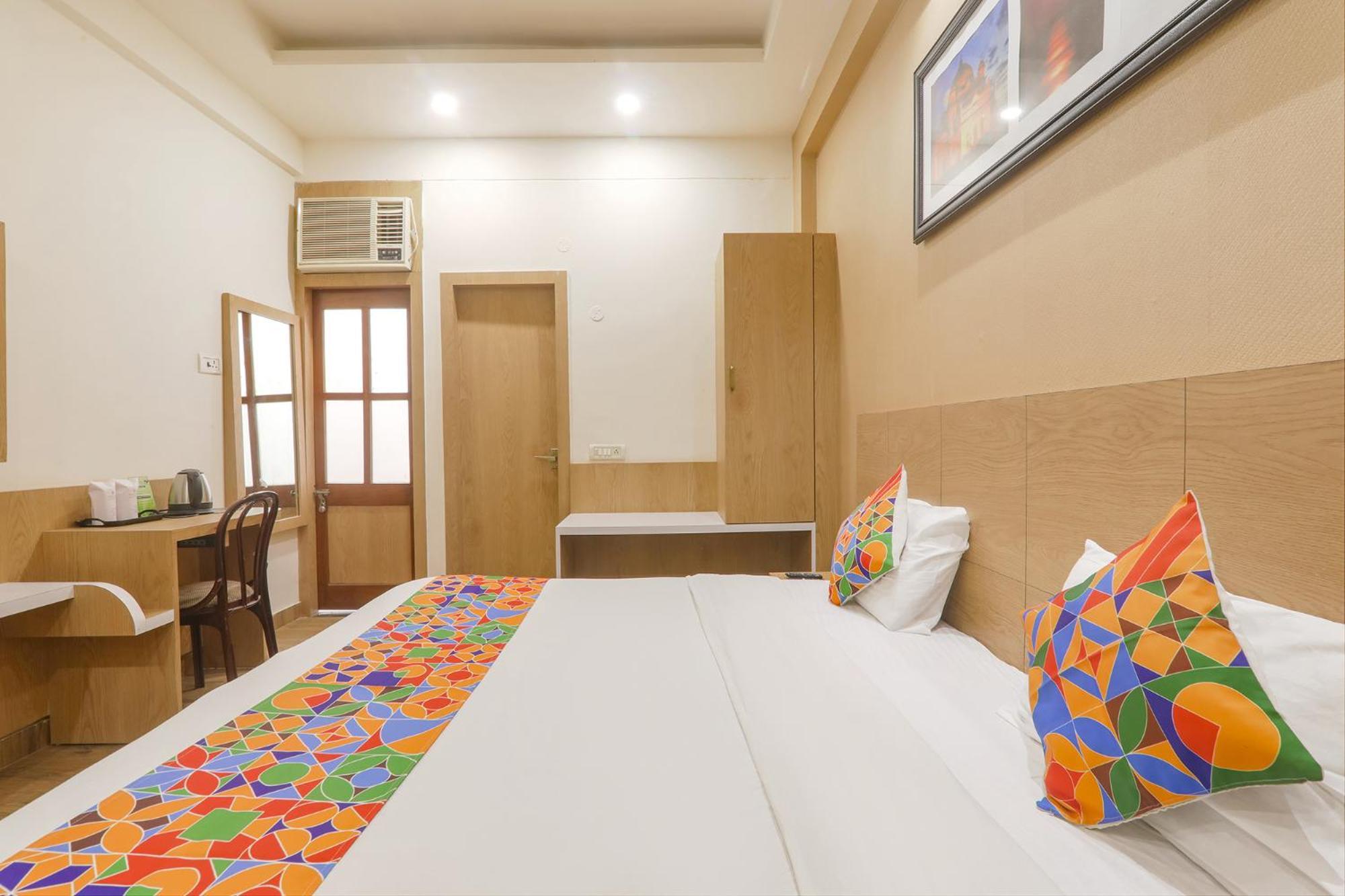 Fabhotel Raghubar Kripa Lucknow Exterior foto